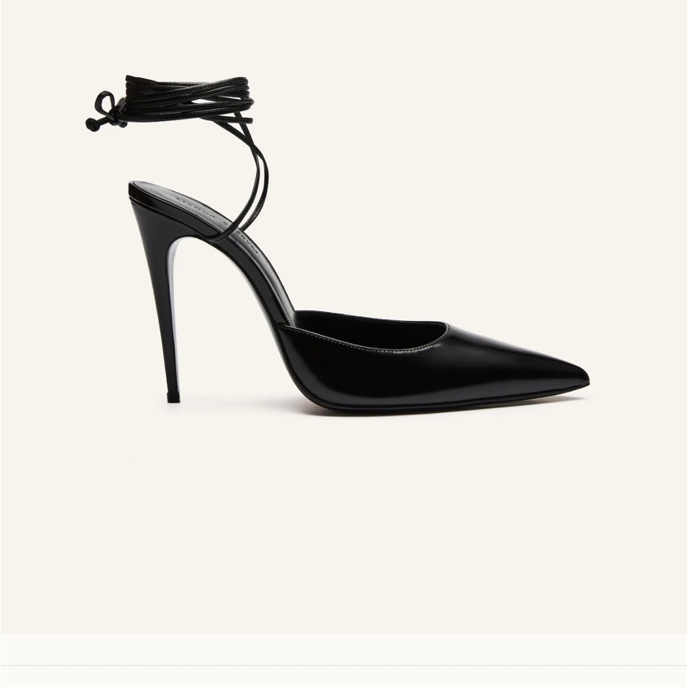 Magda Butrym pumps